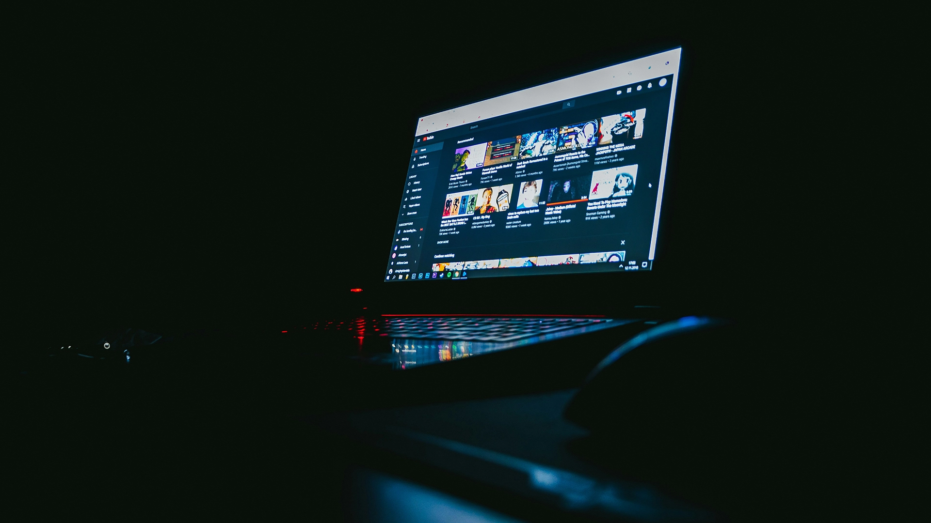 YouTube тайно использовал ИИ для изменения видео авторов без их разрешения